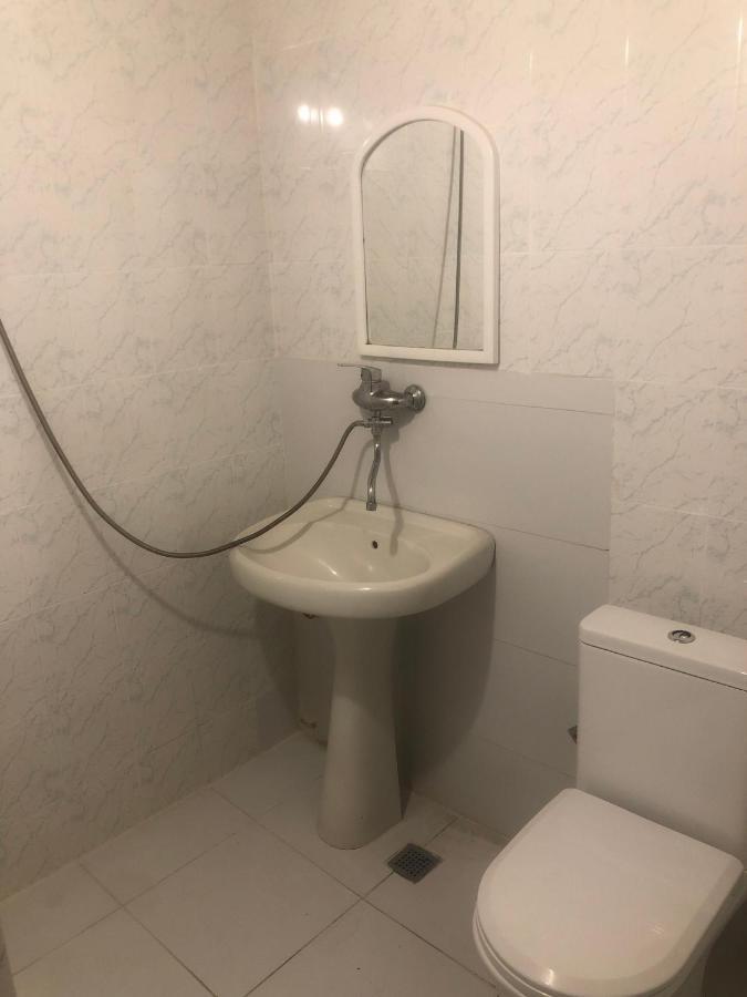 Hotel Nikea Paradiso Кутаиси Экстерьер фото