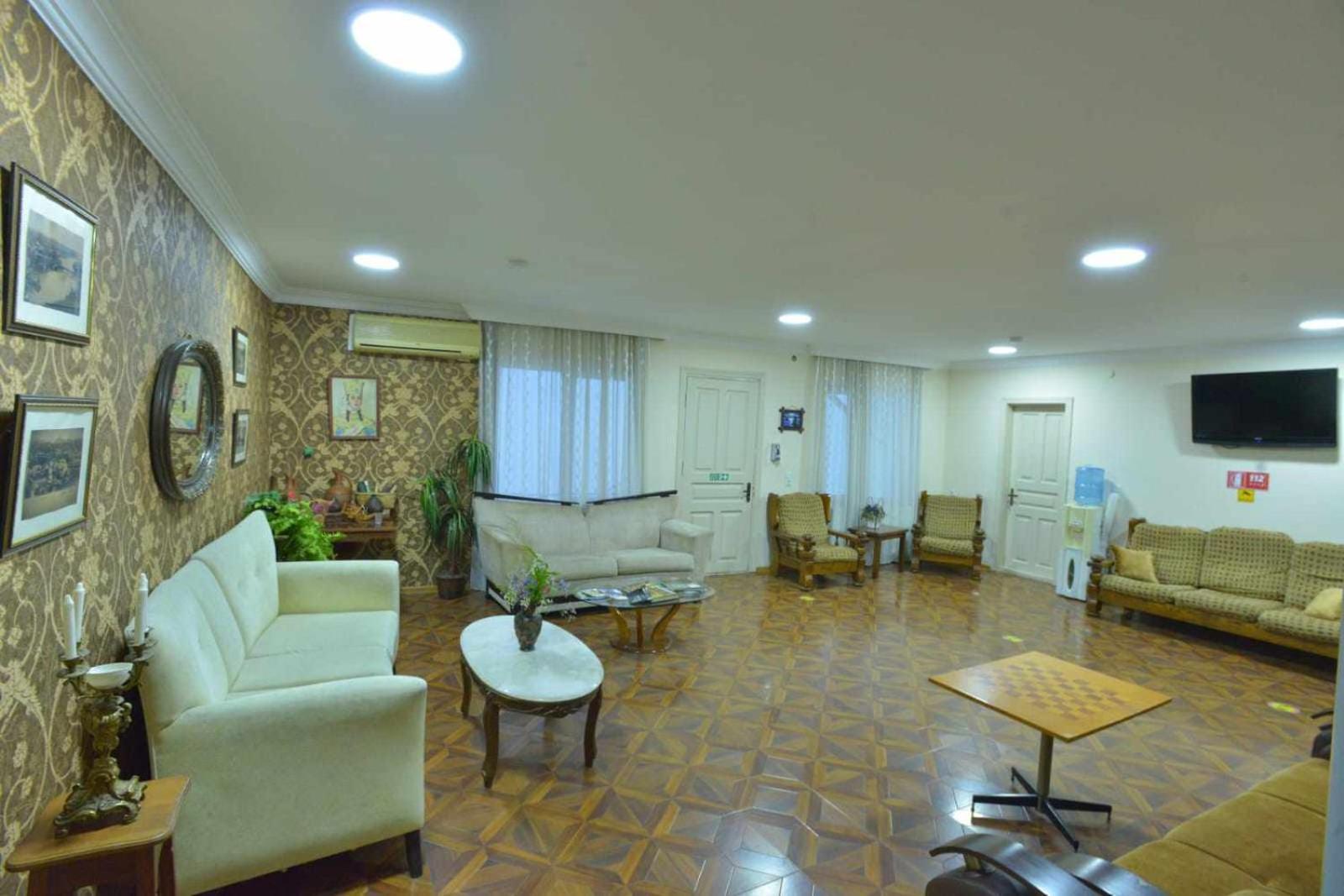 Hotel Nikea Paradiso Кутаиси Экстерьер фото