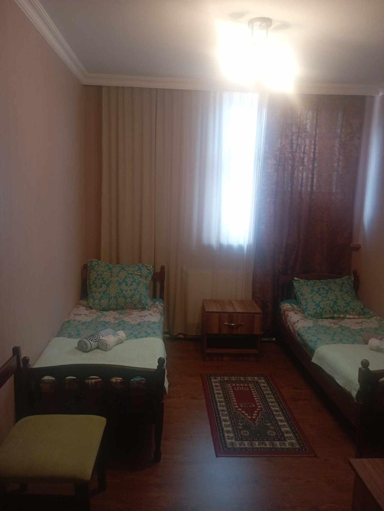 Hotel Nikea Paradiso Кутаиси Экстерьер фото